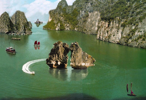 Trong Mai Islet, symbol of Halong Bay