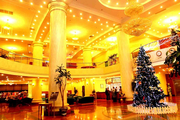 Experience your overnight trip with good services in Halong Bay hotels