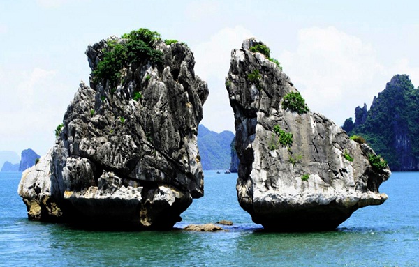 5 must-see Halong Bay attractions