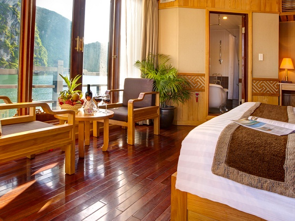 Pelican Cruise is capable to provide 22 double cabins to passengers