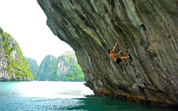 Climbing at the beautiful Lan Ha Bay