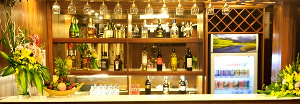 Gray Line Bar