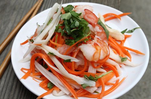 How to make delicious Vietnamese lotus root salad