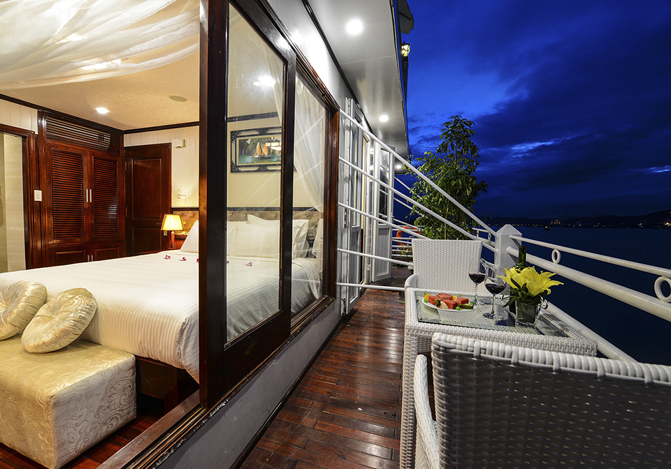 Halong Silversea Cruise