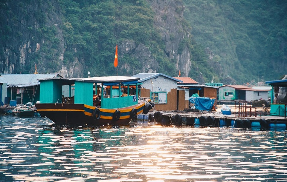 Cua Van fishing village