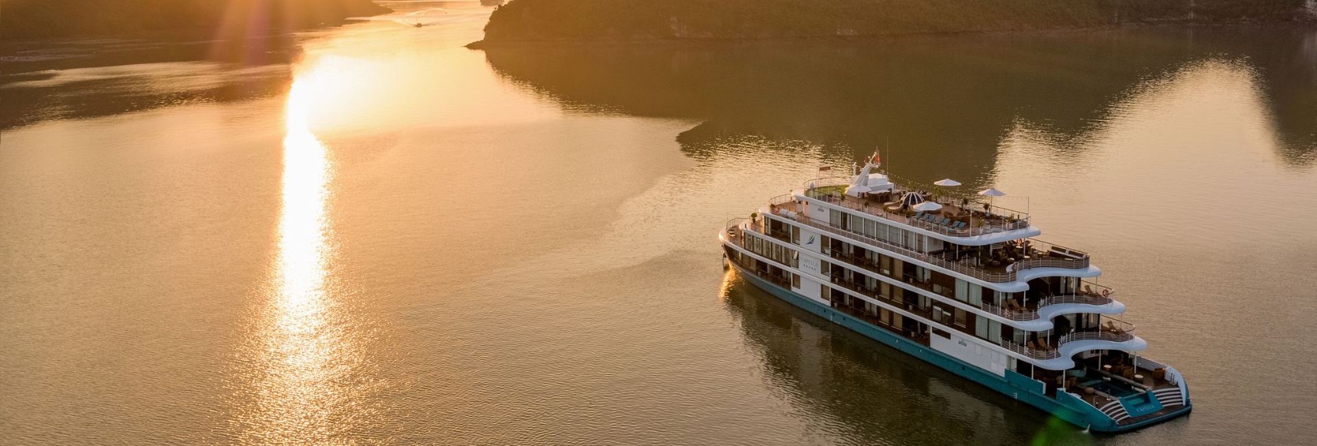 Luxurious Capella Cruise Halong Bay