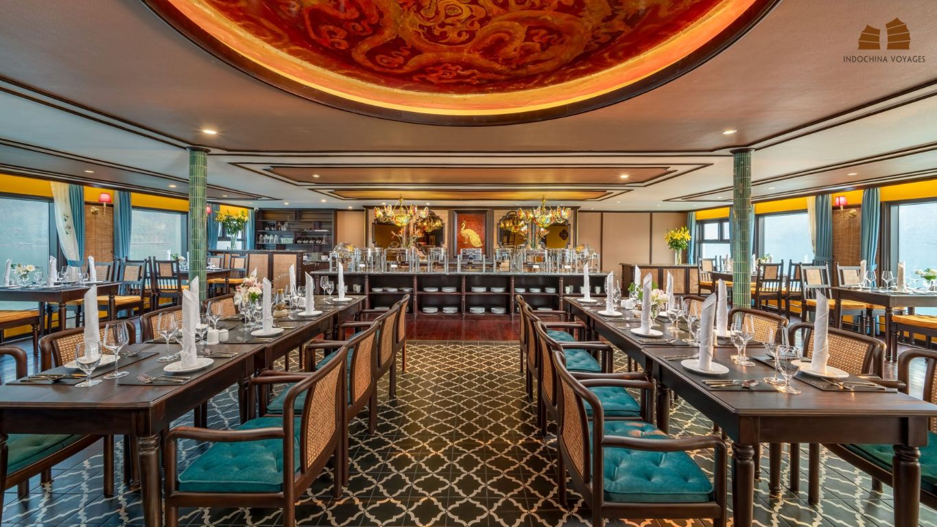The Tonkin Restaurant aboard the Indochine Grand Cruise